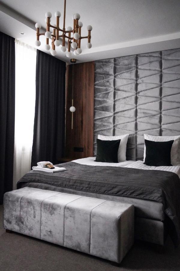 Asby Hotell Hallstahammar Buitenkant foto